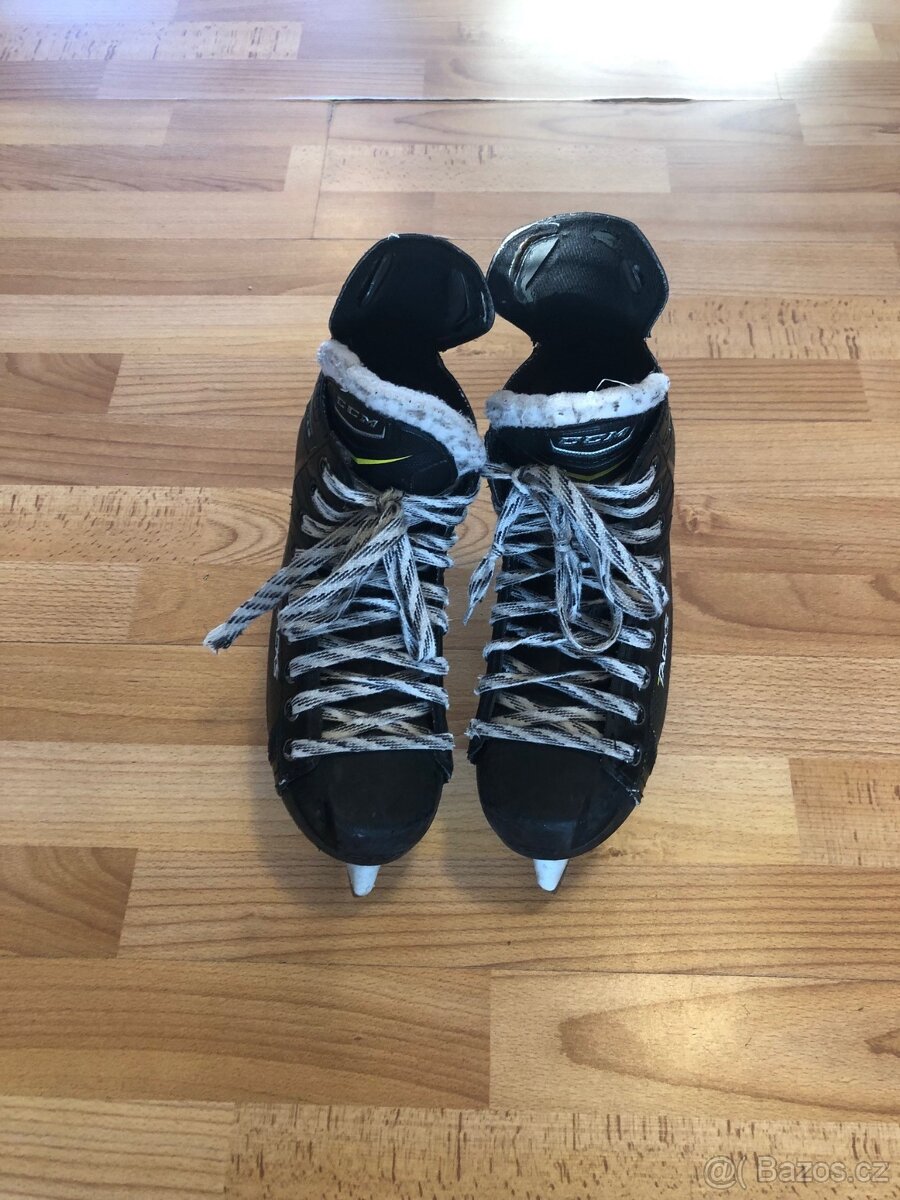 Brusle CCM Tacks 2052, vel. 35 - 2