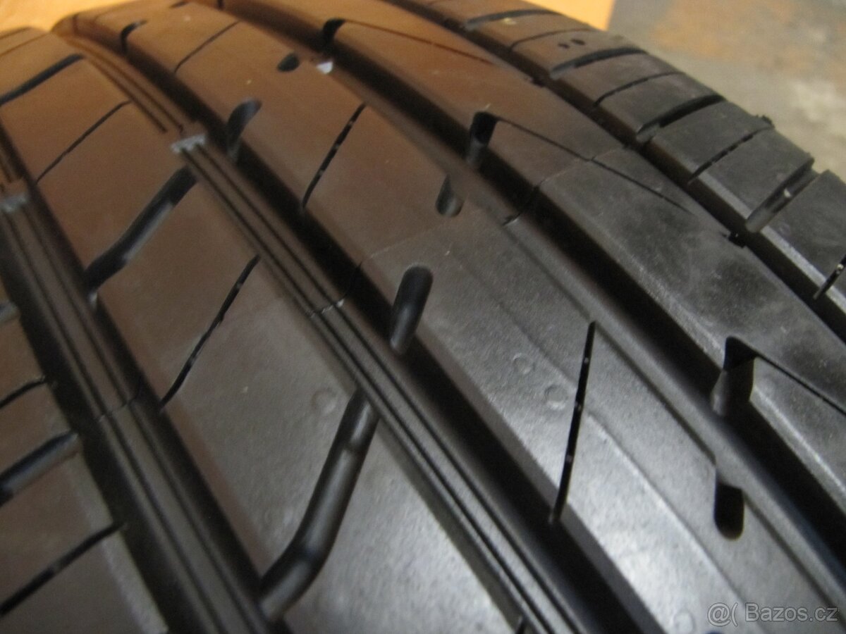 Pneu 235/50/19 Hankook - stav NOVÝCH - 2