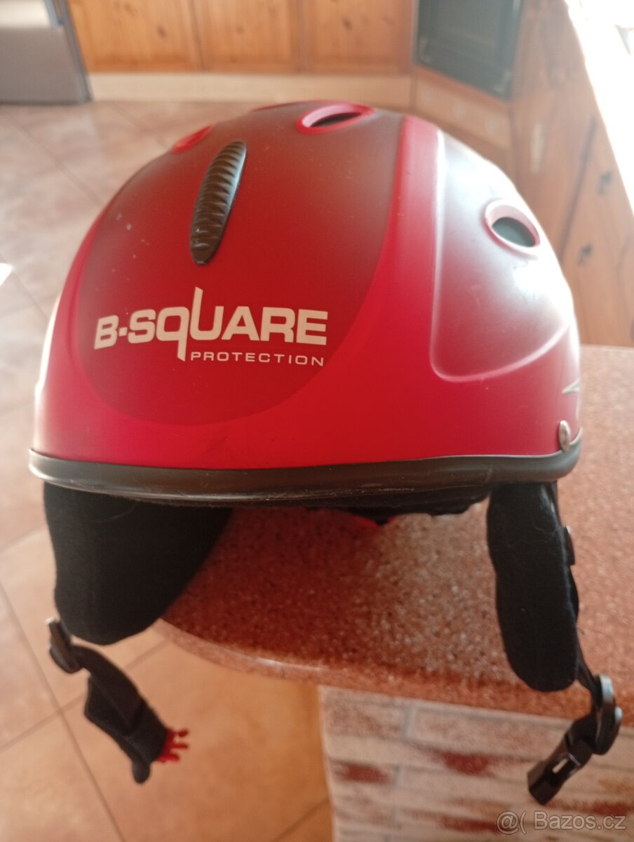 lyžařská přilba - 2