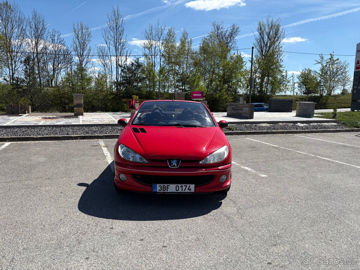 Peugeot 206 CC - 2