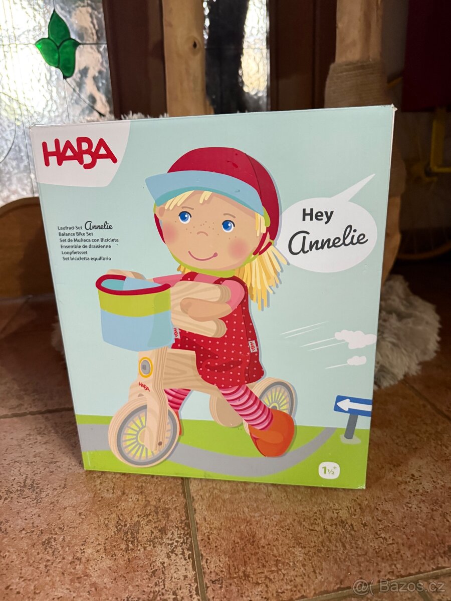 HABA panenka s kolem a příslušenstvím - 2