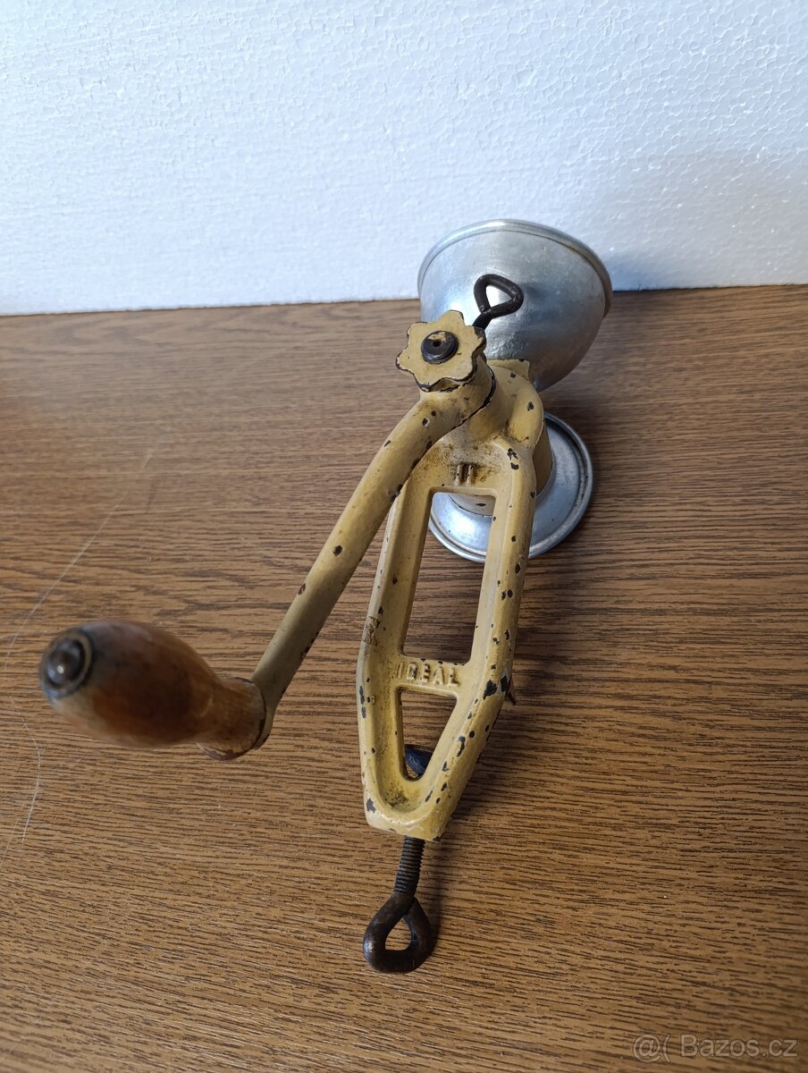 Mlýnek na mák - 2