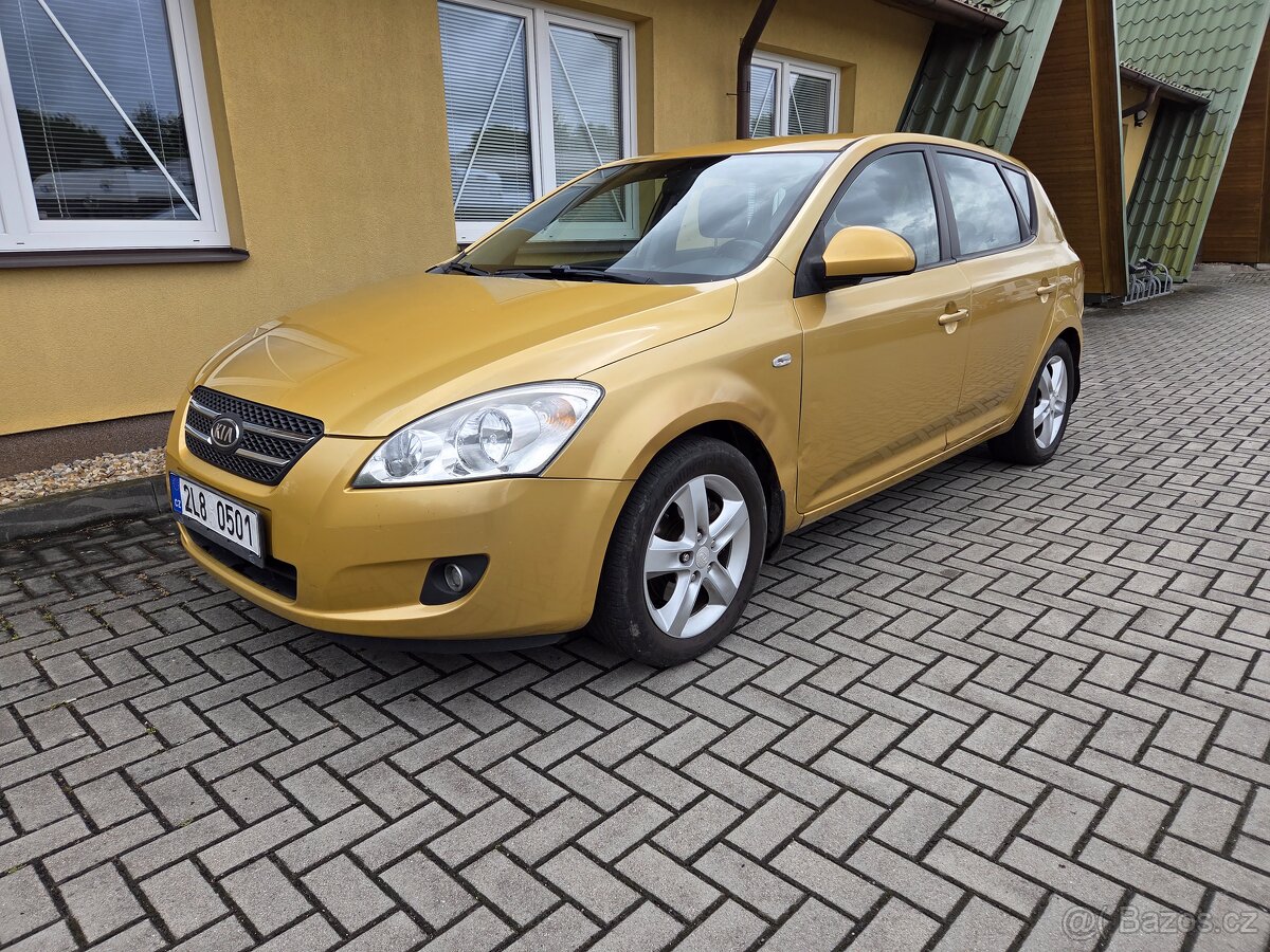 Kia Cee´d, 1,6i klimatizace - 2