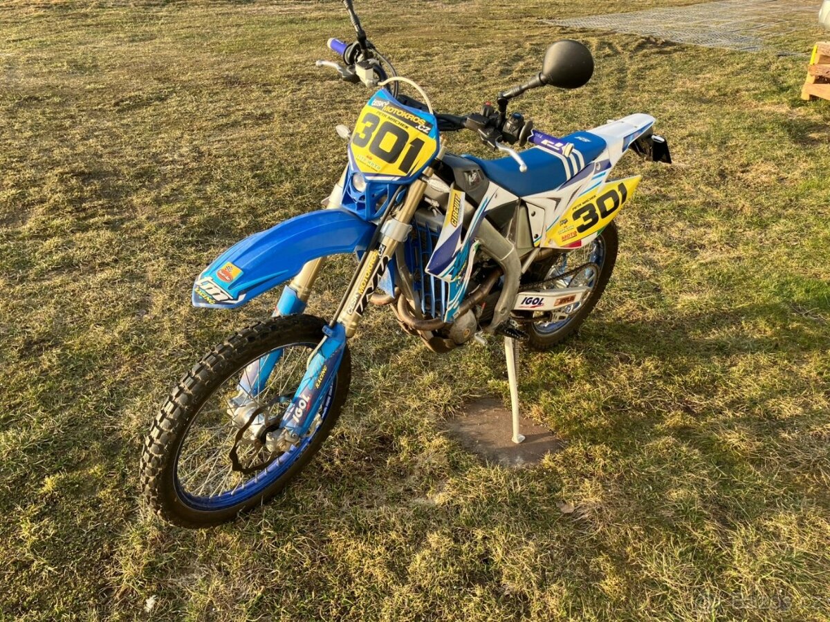 TM 300E