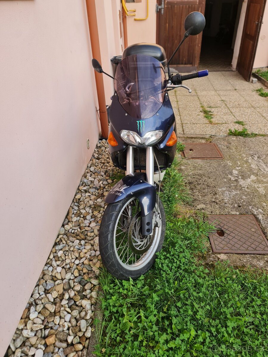 Prodám nebo vyměním Aprilia Pegaso 650