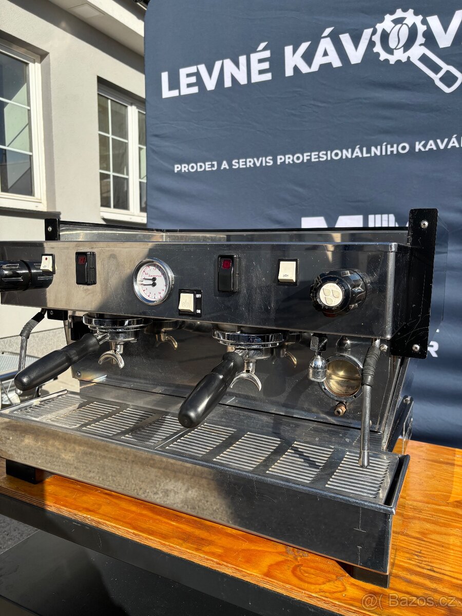 La Marzocco Linea Classc EE - 2