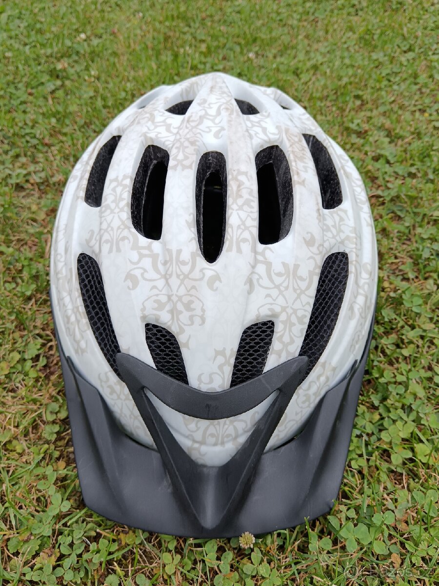 Cyklistická helma - 2