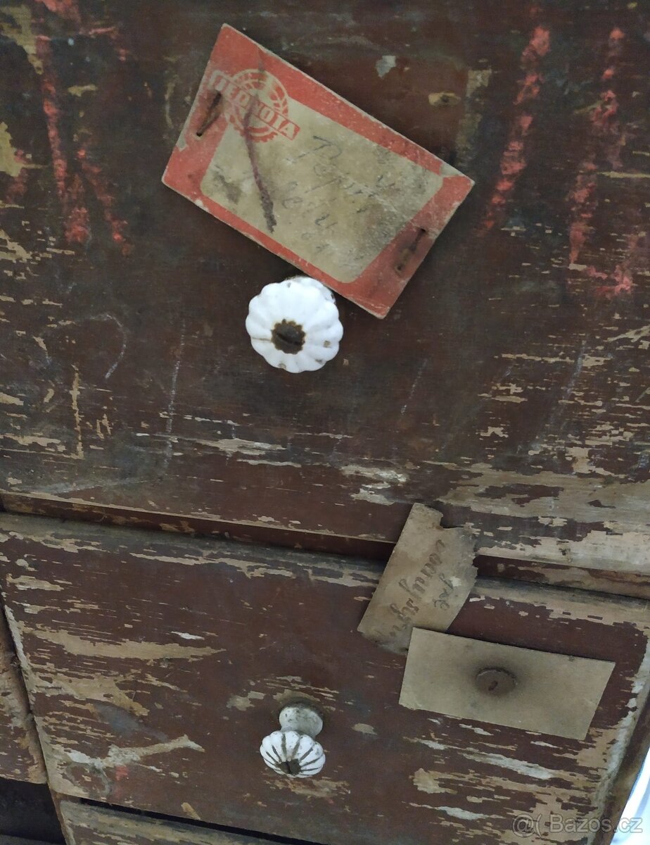 Kupecký regál - šuplíková komoda - 2