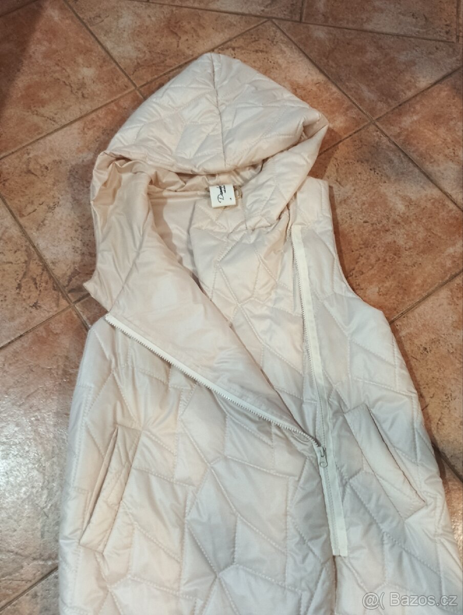 Vesta velikost L - 2