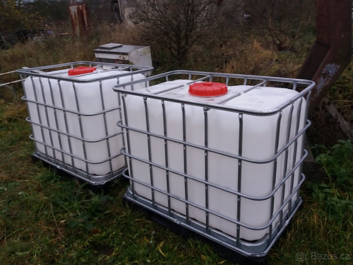 1000 litrová nádrž - 2