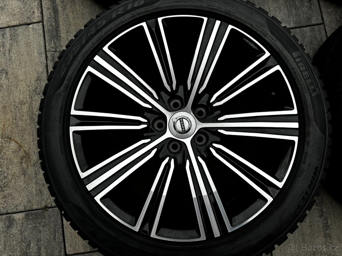 Originál alu kola Volvo V60 S60 zimní Pirelli - 2