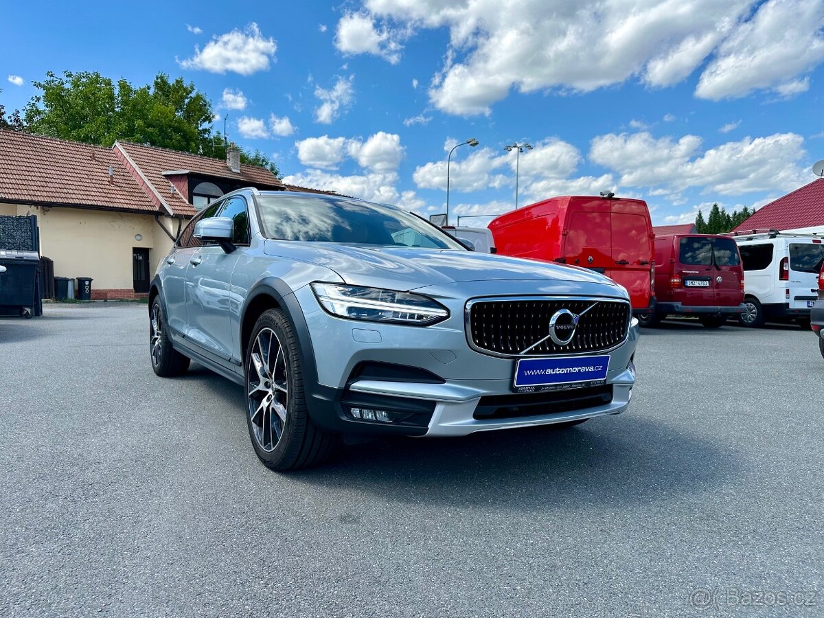 Volvo V90 D5 Cross Country AWD - DPH - 2