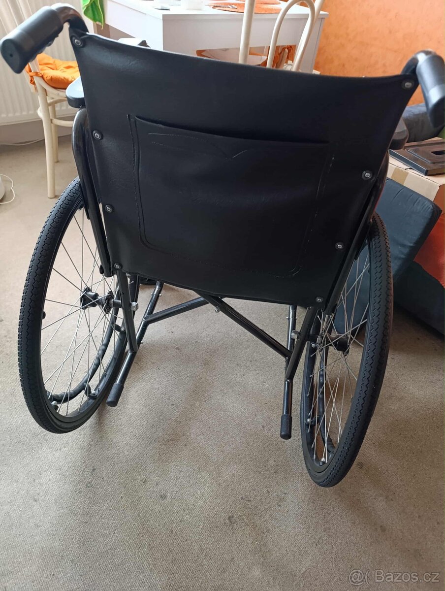 Prodám invalidní vozík - 2