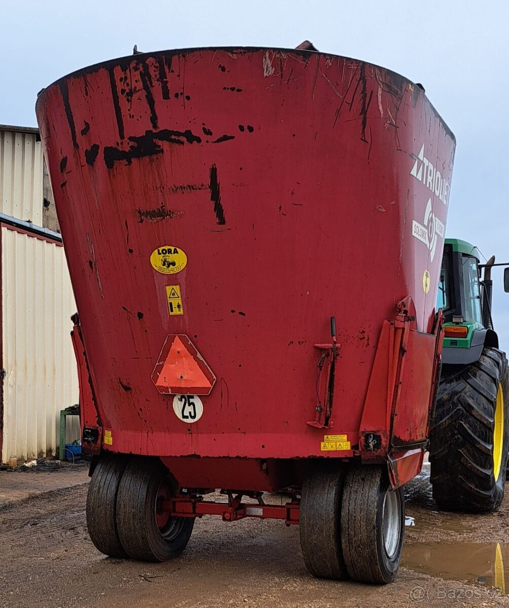 Rozdruzovac baliku, krmny vuz, - 2