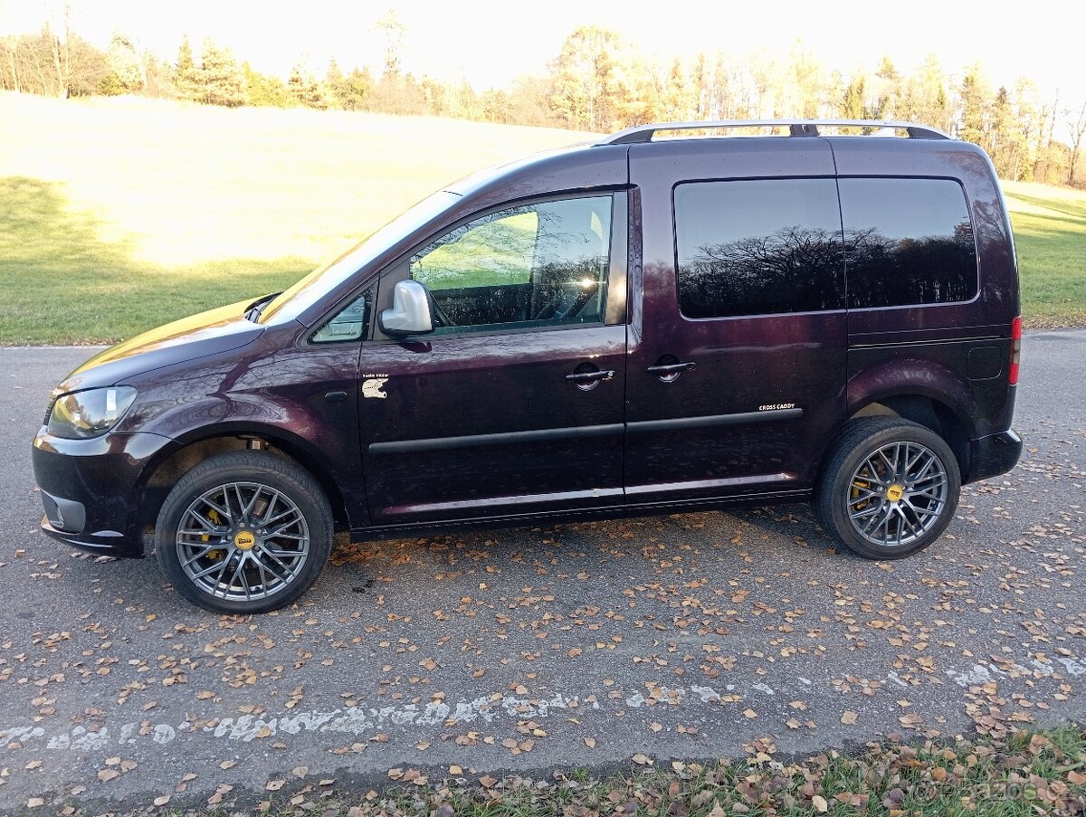 VW Caddyy 1,6TDI , automat, Webasto - 2