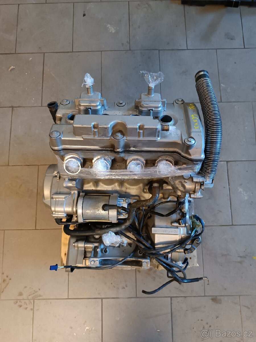 Motor Hornet cb600f PC25E - 2