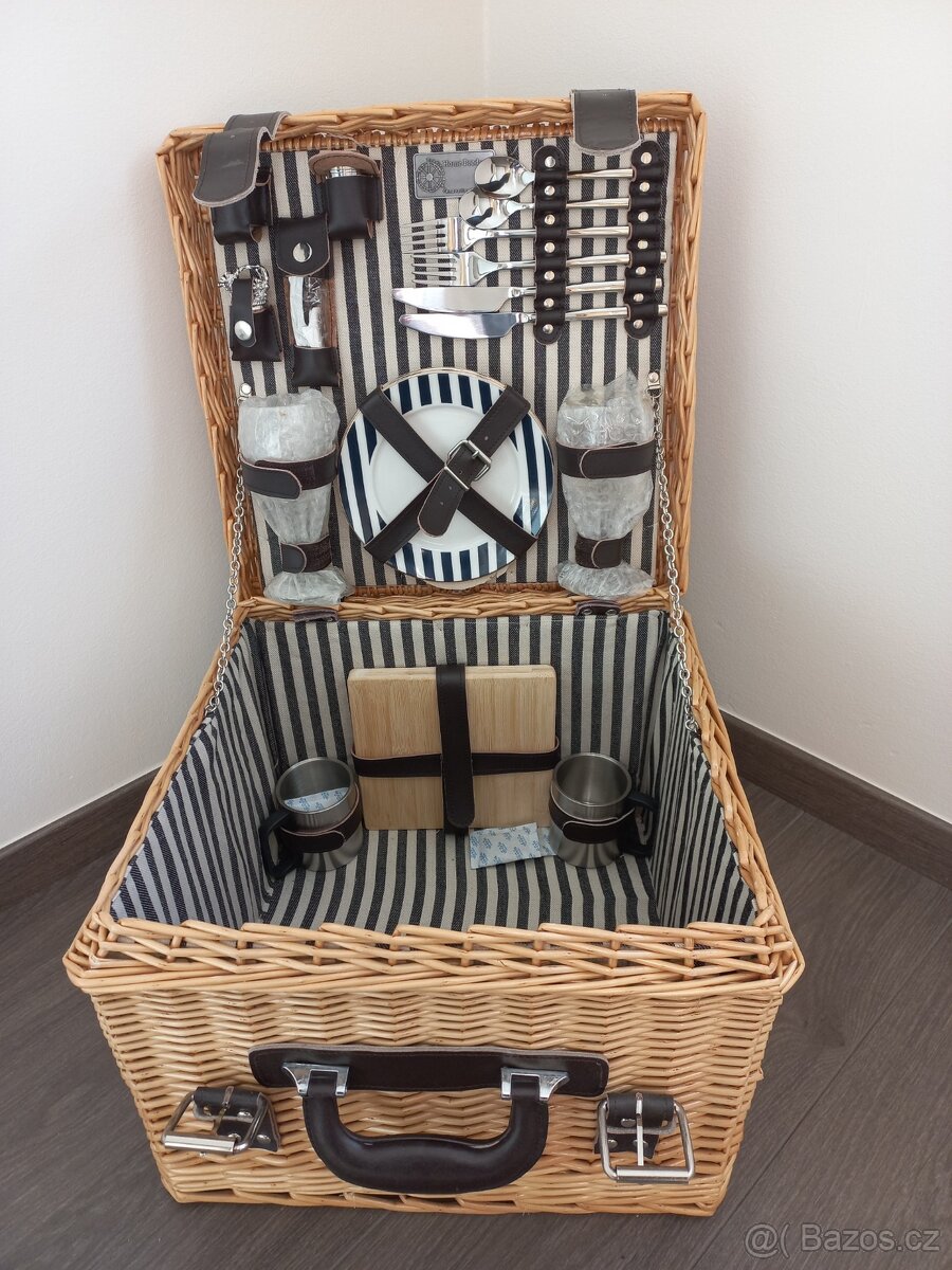 Krásný nový piknikový koš - 2