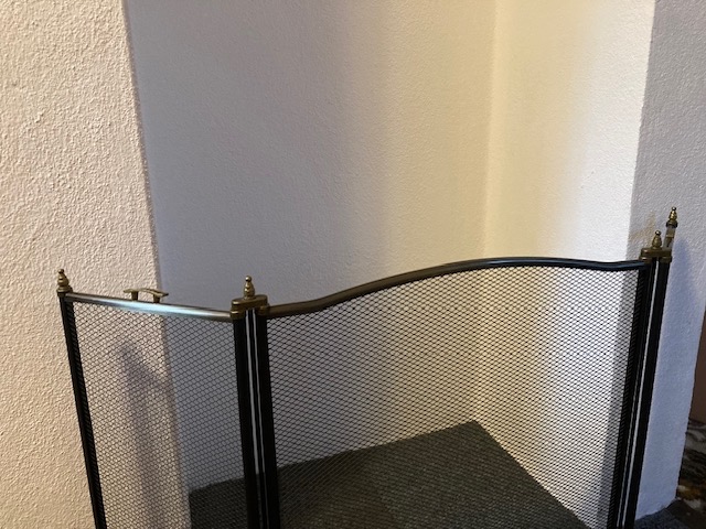 Ochranná mříž před krb - 2