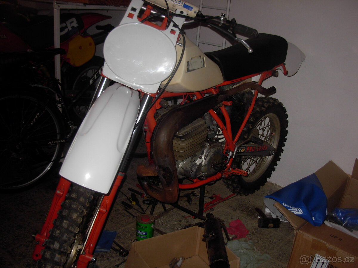 KTM 495 vzduch veterán - 2
