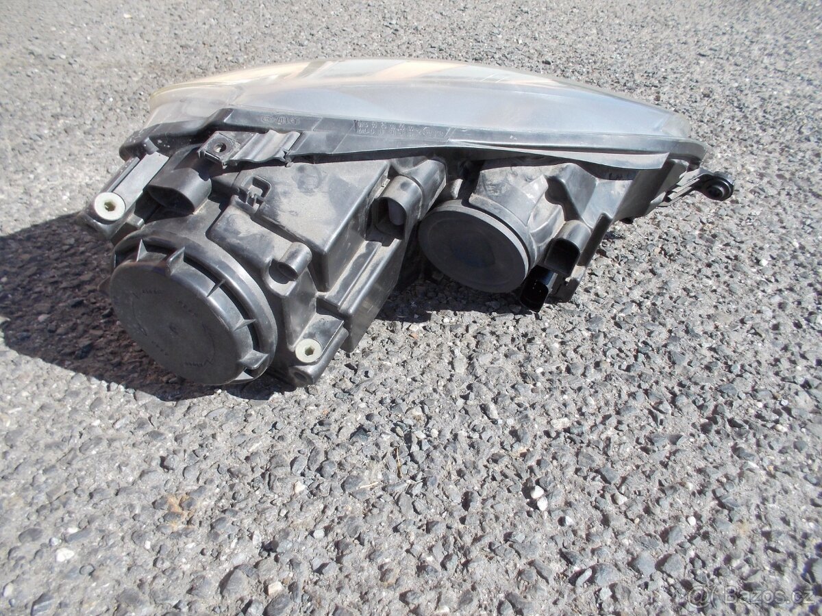 Světlo levé VW Golf V - 2