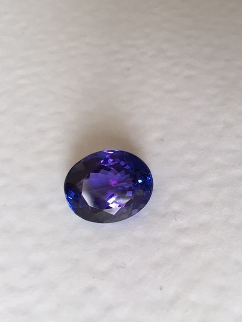 Tanzanit 8,47 karátu - 2