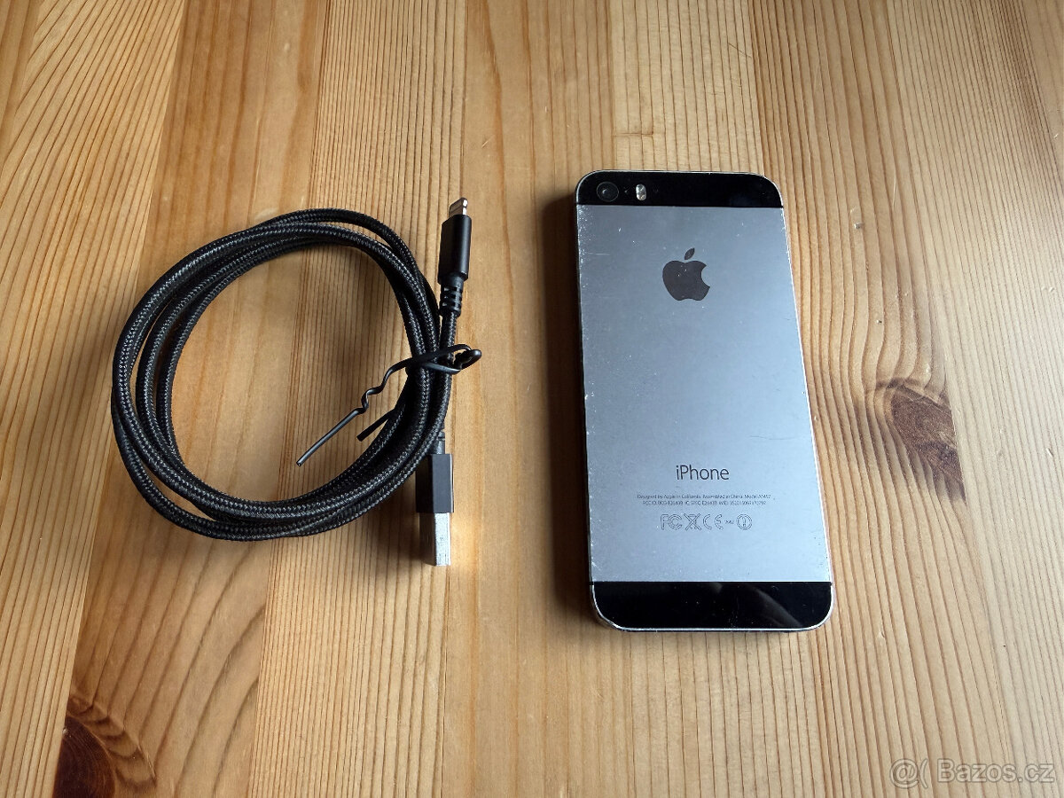 Apple iPhone 5s (model A1457), 64Gb - 2