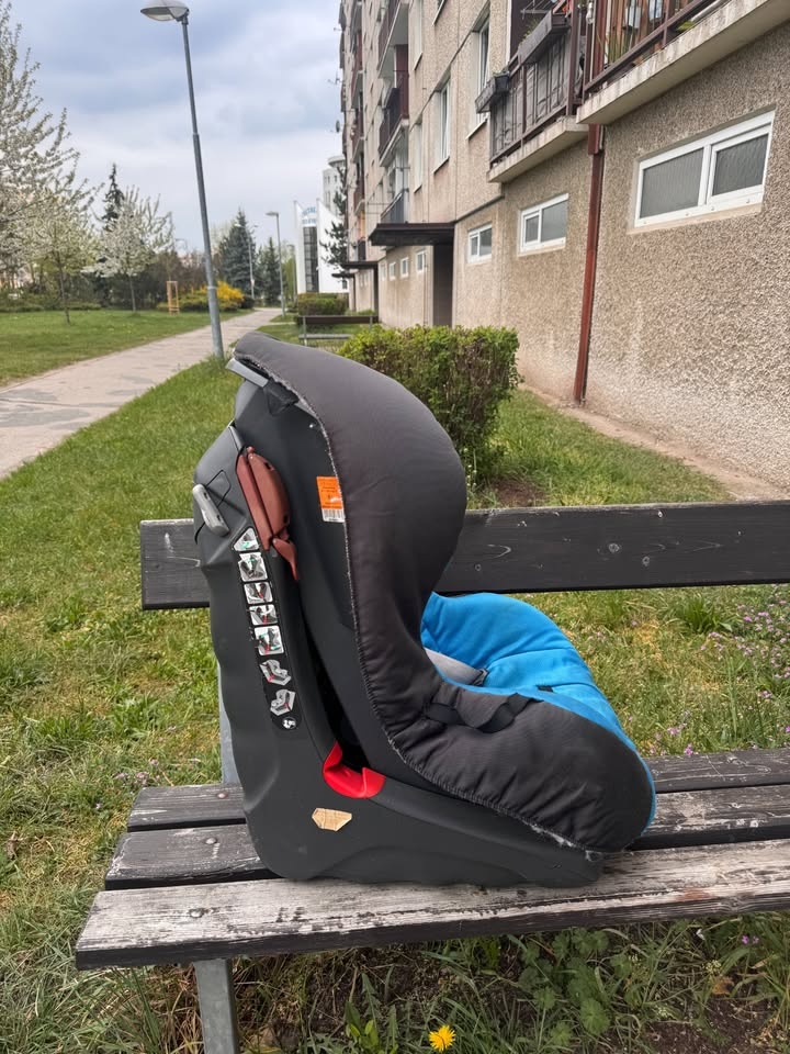Dětská autosedačka - 2