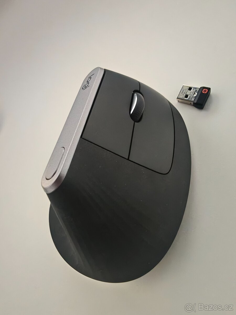Logitech MX Vertical - 2
