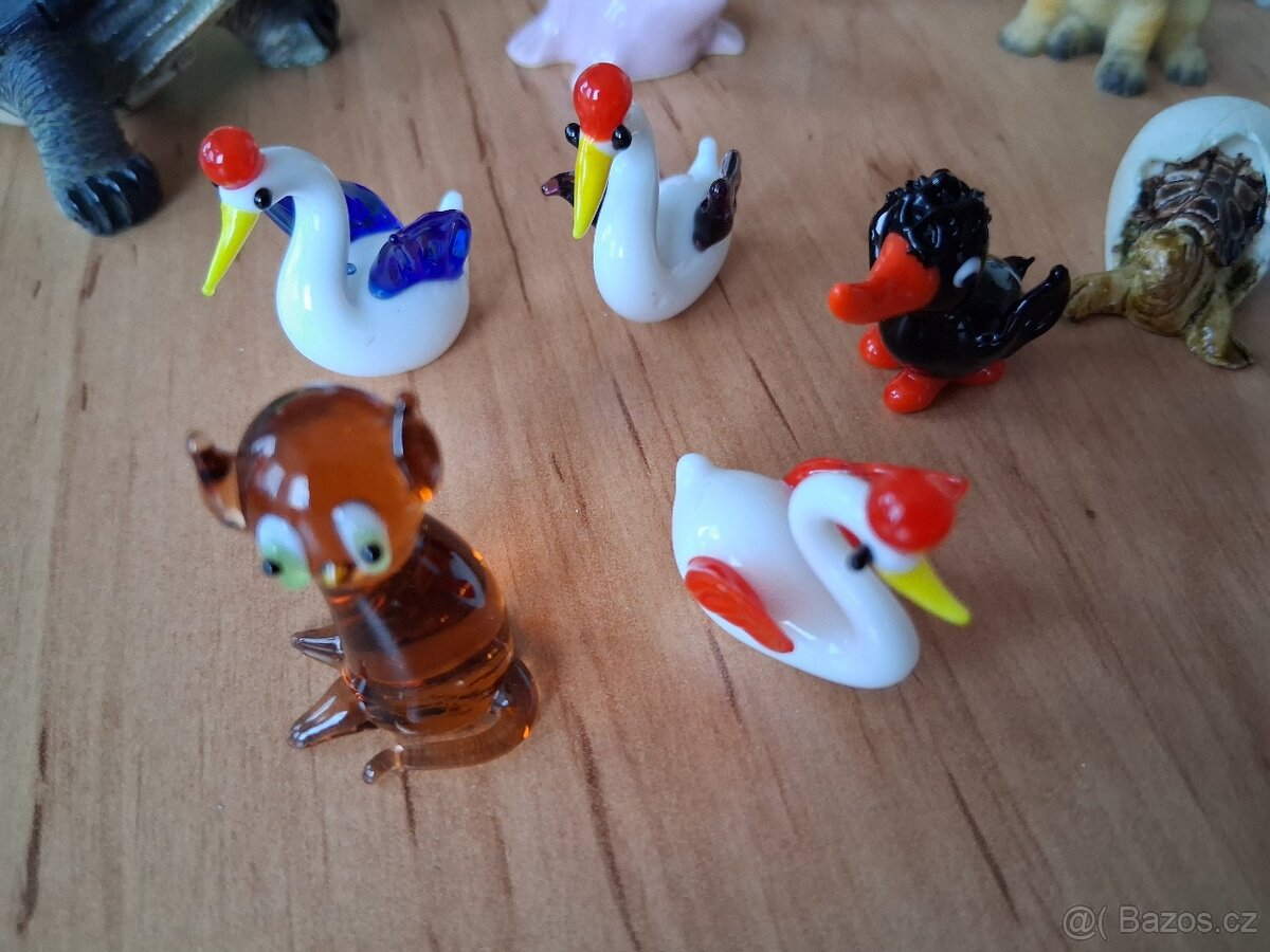 Skleněné figurky... - 2