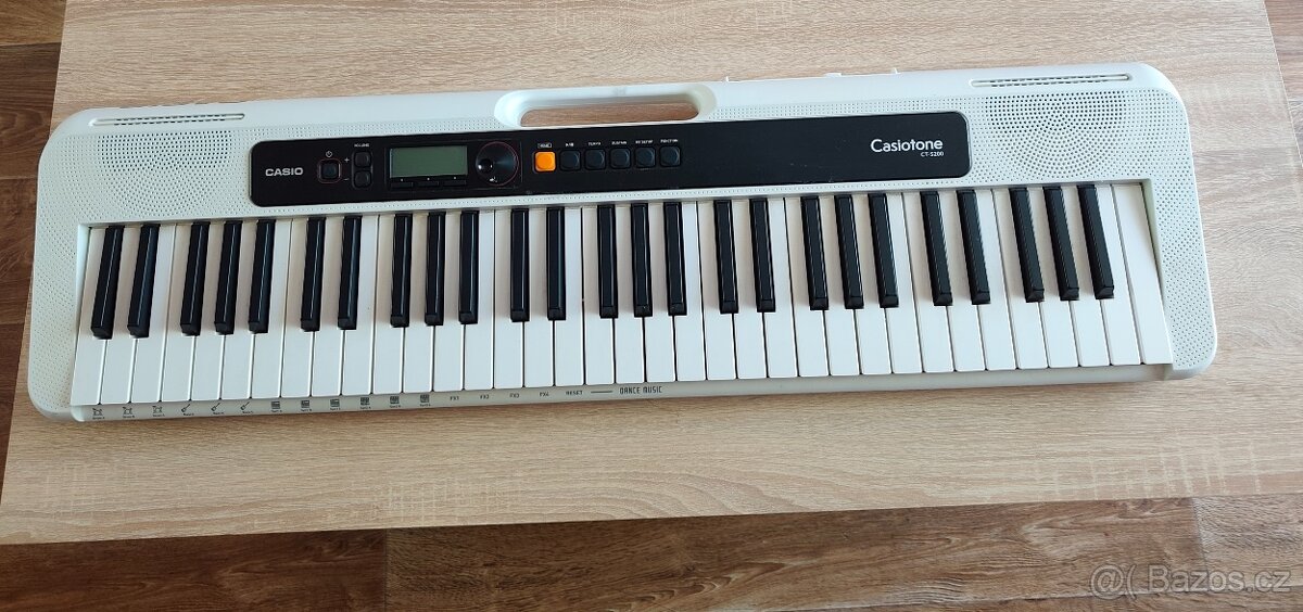 Klávesy Casio-Casiotone - 2