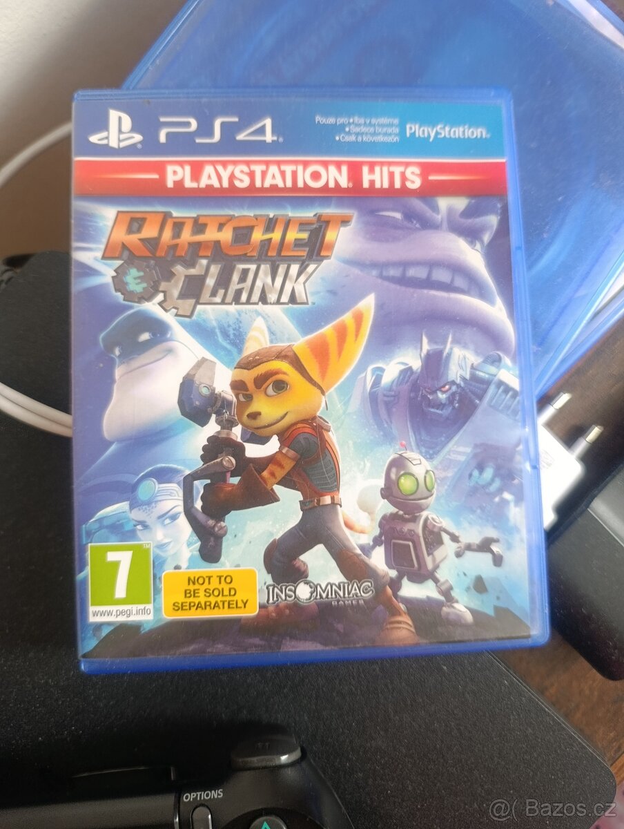PlayStation 4 + hra + ovladač - 2