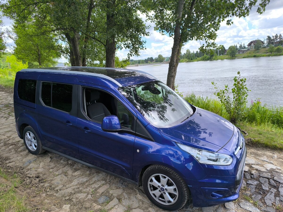 Ford tourneo connect 7 míst - 2