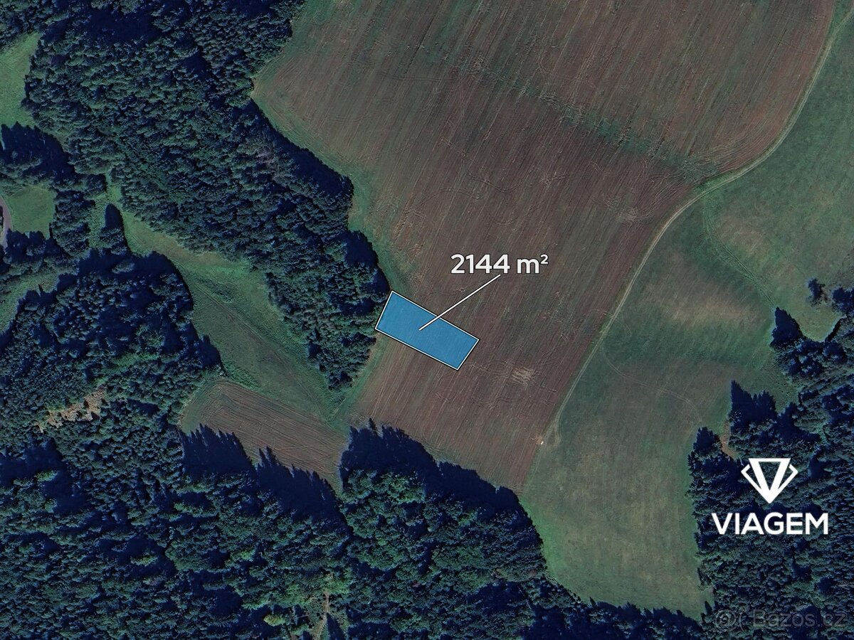 Pole 2 144 m² - 2
