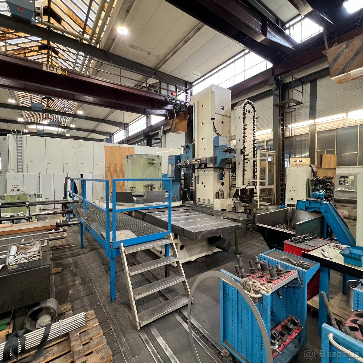 WHQ13CNC, 2001 - 2
