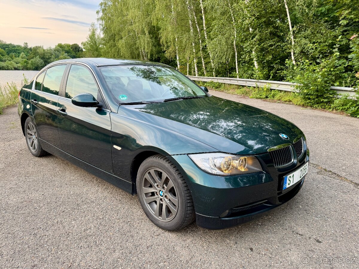 BMW e90 325i velmi zachovaly stav - 2