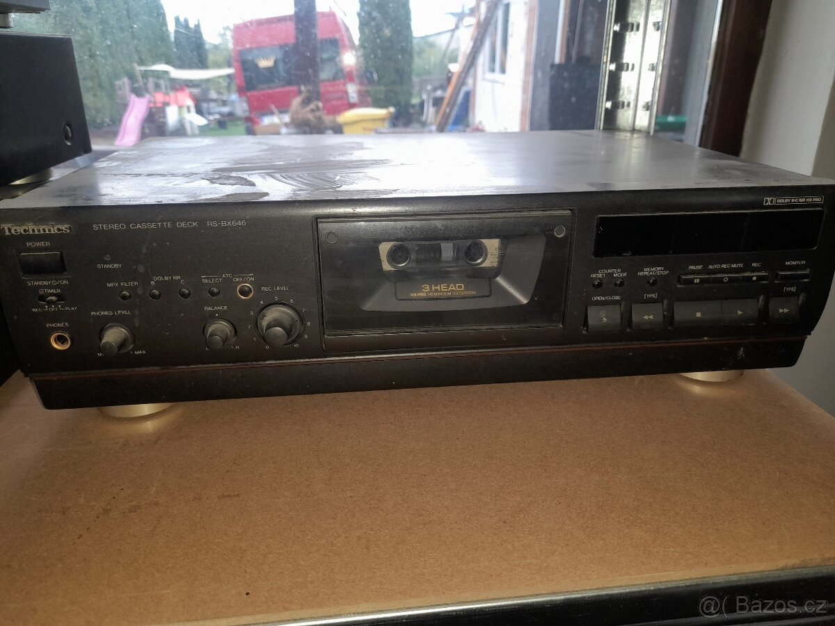 Dobovou sestavu Technics - 2