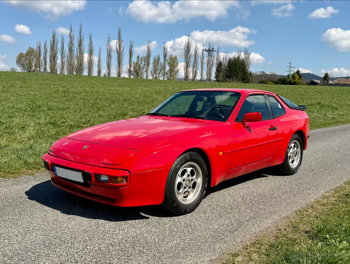 Porsche 944 - 2