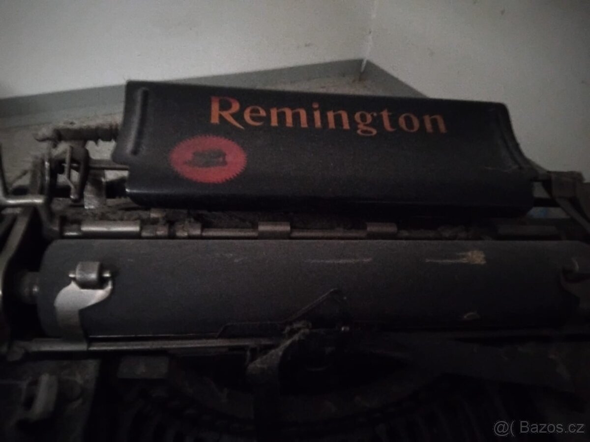 Psací stroj Remington - 2