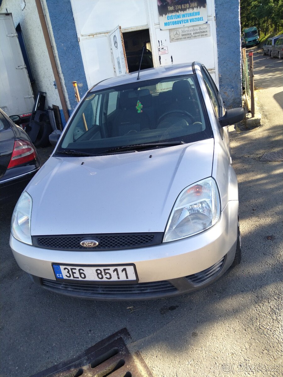 Ford fiesta - 2