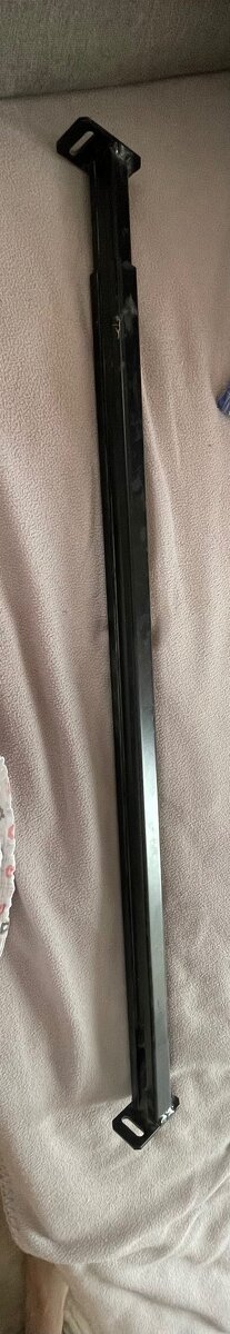 Rozpěra do stěny k WC - 2