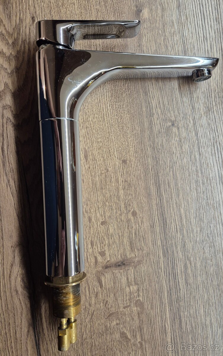 Umyvadlová baterie - 2