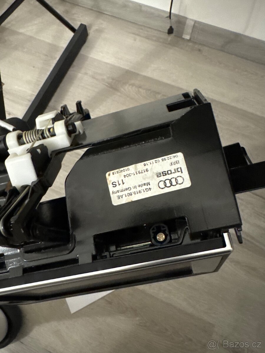 Audi A7 C7 – výsuvný MMI displej + kompletní mechanismus (4G - 2