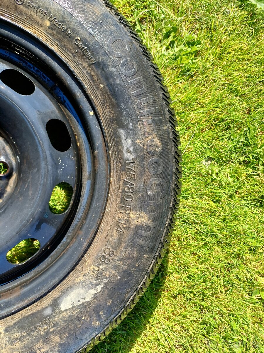 VW, Škoda 175/80/R14 - 2