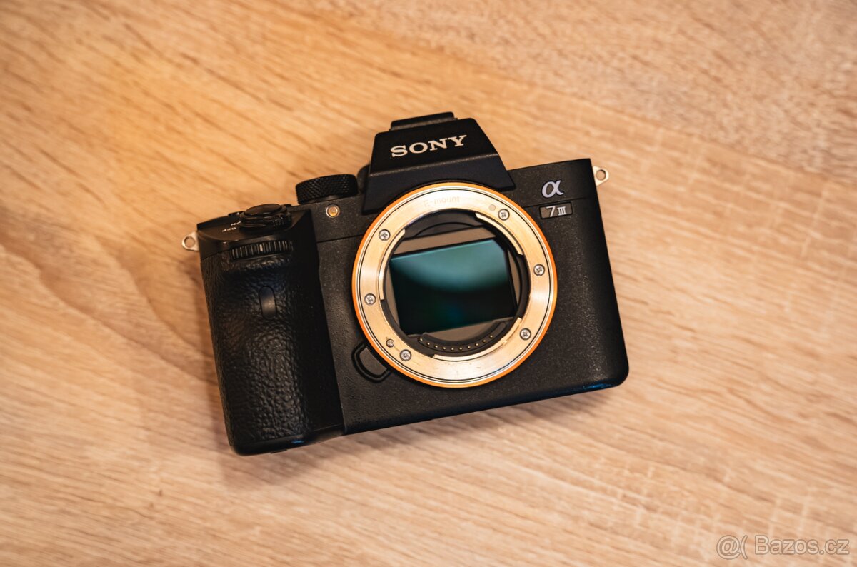 SONY Alpha A7 III - 2