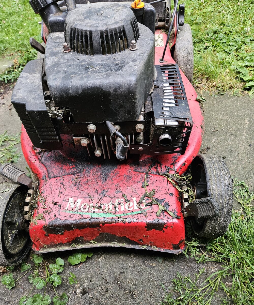 Sekačka na díly , motor OK - 2