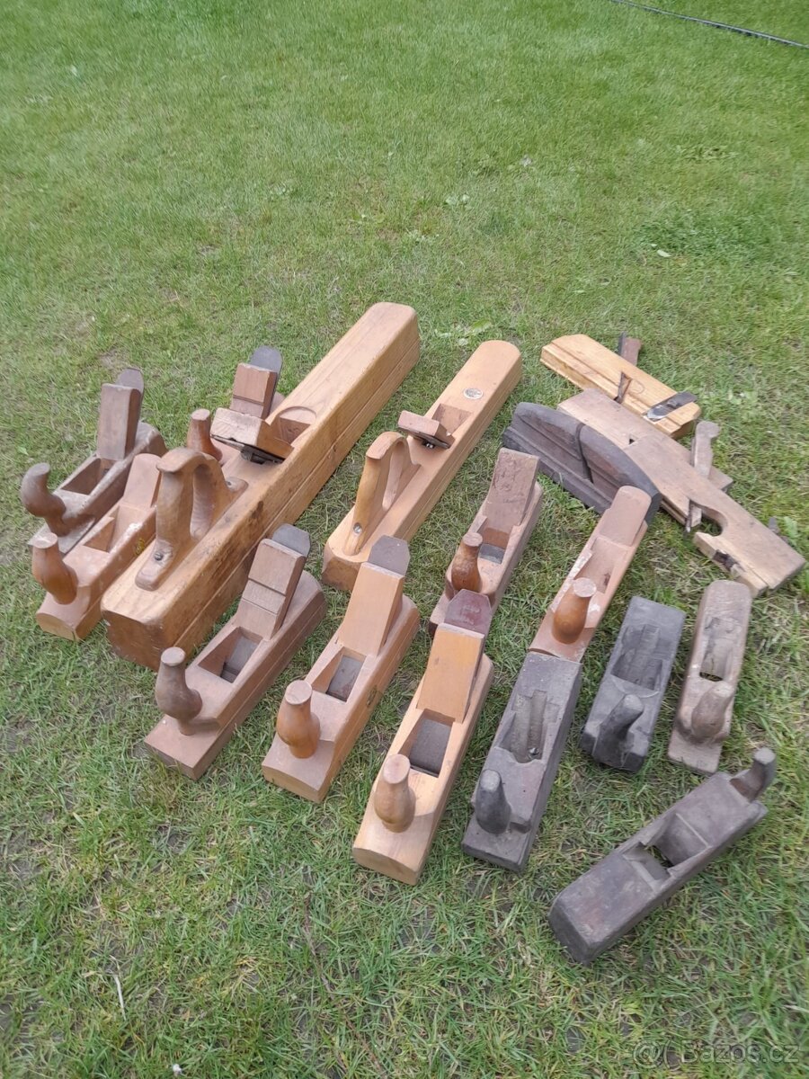 prodám Hoblíky na dřevo - 2