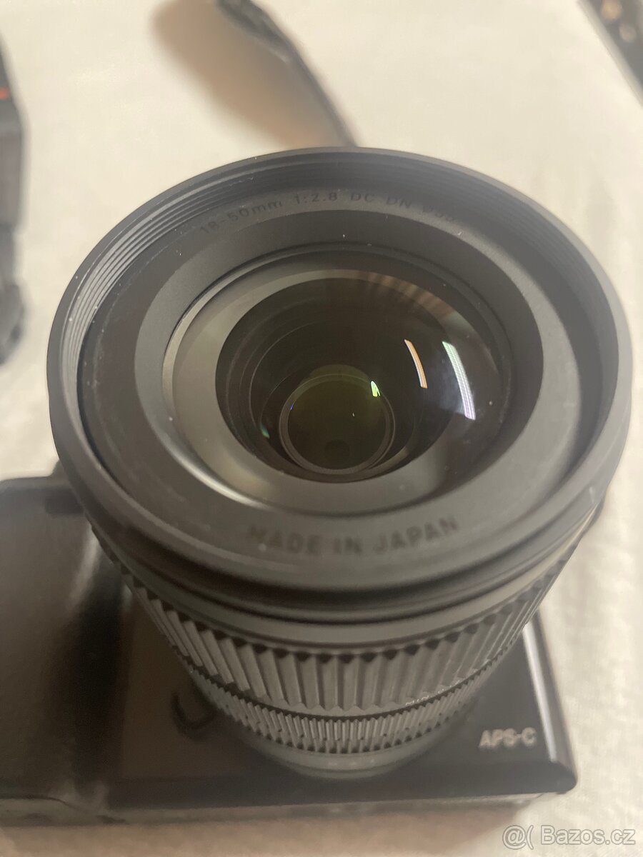 Sigma 18-50mm f2.8 - 2