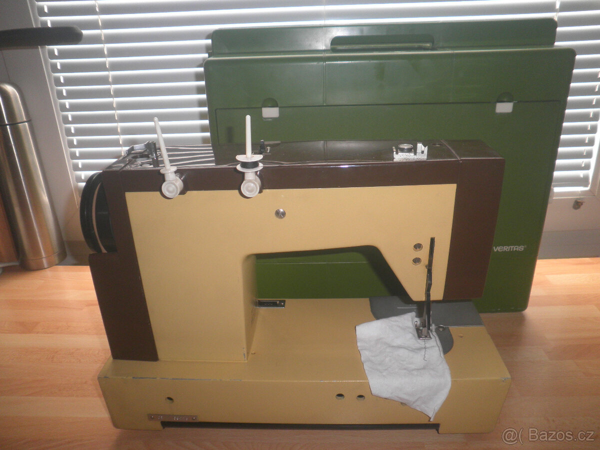 Šicí stroj Veritas - 2