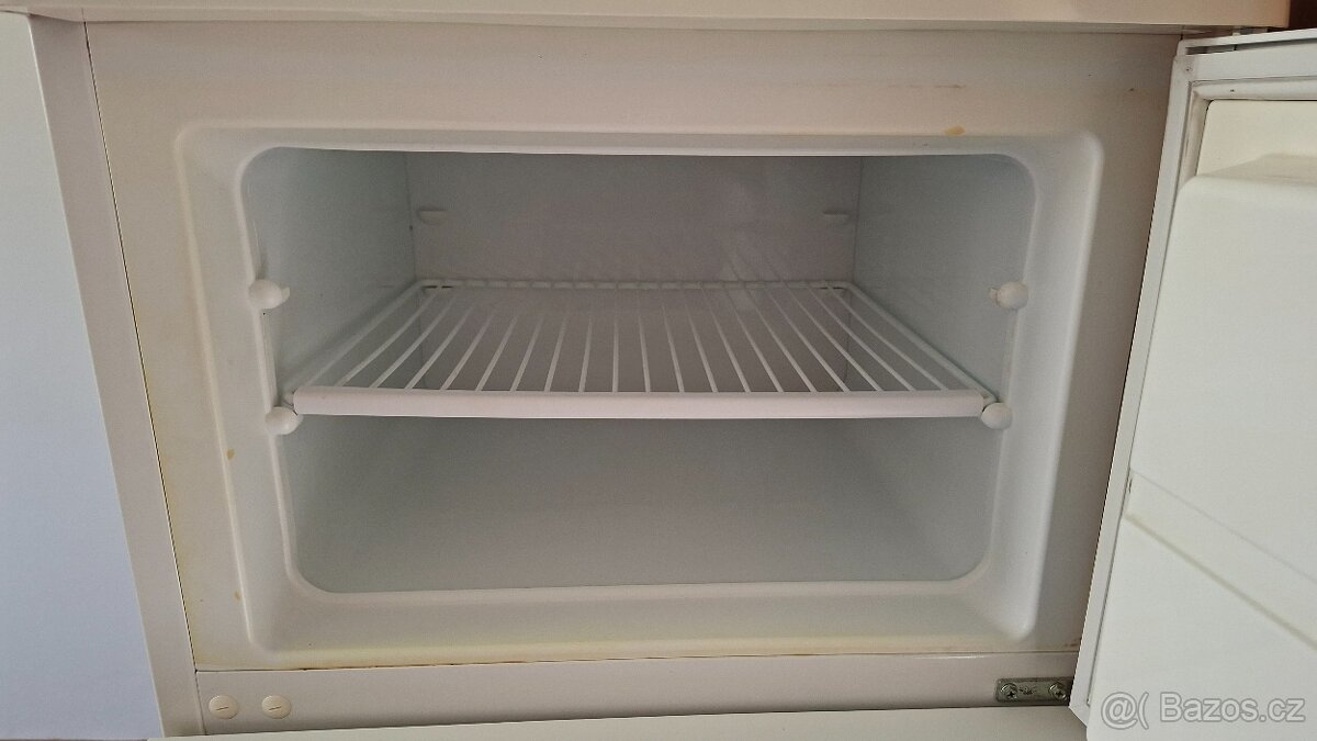 Lednička s mrazákem Electrolux - 2