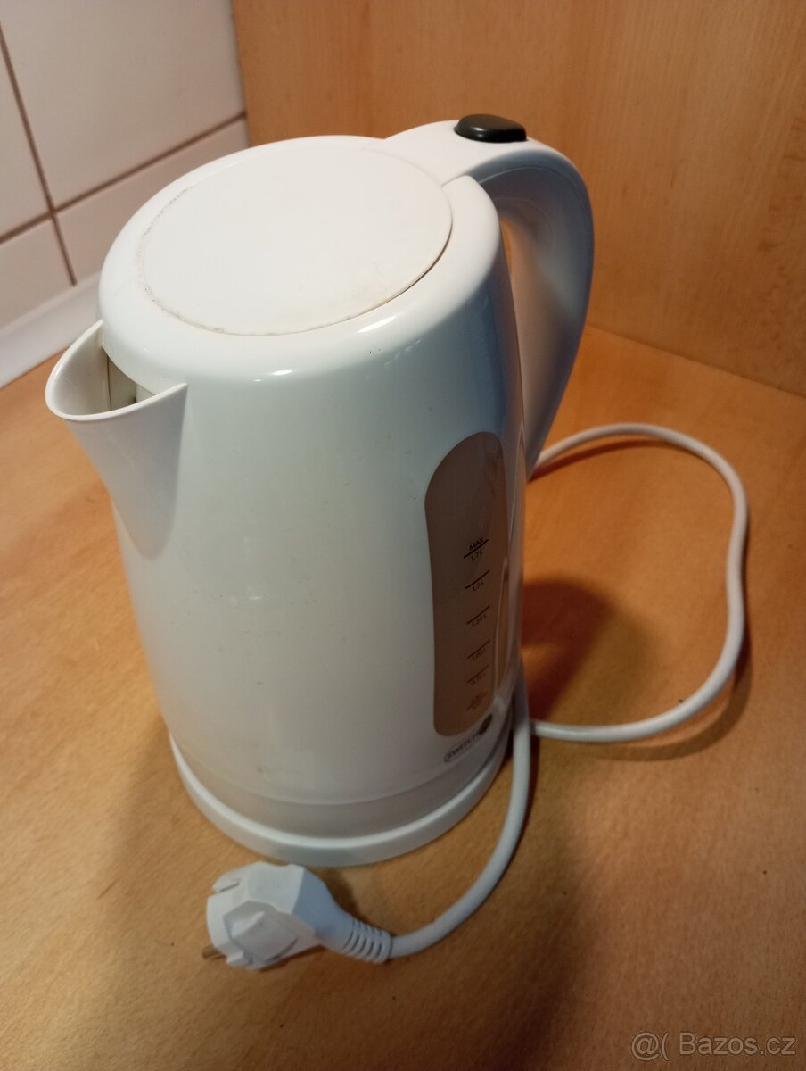 Rychlovarná konvice 1,7l - 2